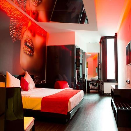 Hotel Loob Madrid (Adults Only) Торрехон-де-Ардос Экстерьер фото