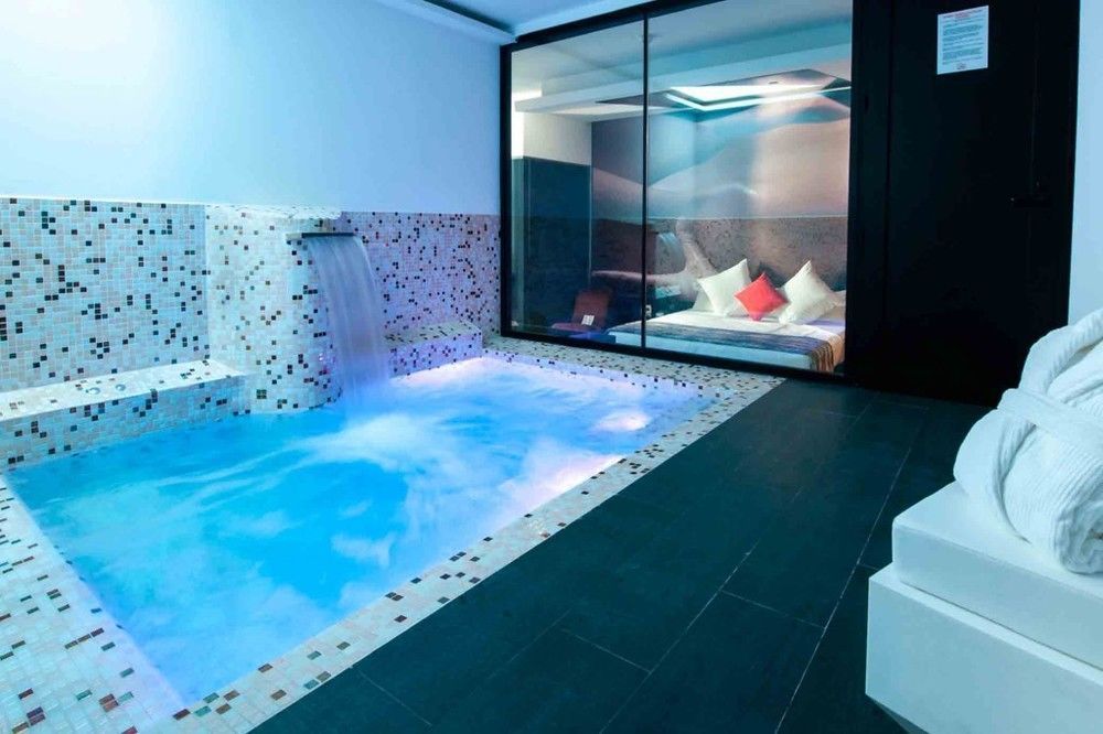 Hotel Loob Madrid (Adults Only) Торрехон-де-Ардос Экстерьер фото
